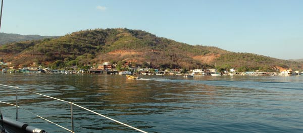 Village vu du mouillage